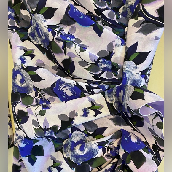 NWT sz 4 CHIARA BONI Silveria Dress LA PETITE ROBE Roses Floral Wedding Reunion - Picture 8 of 16
